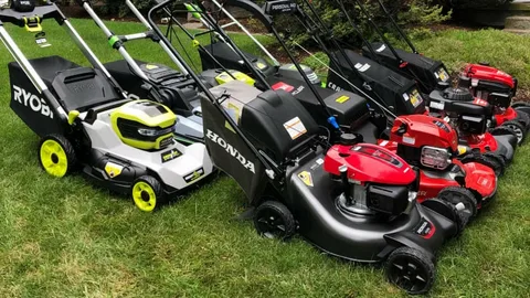 Exploring the Best Self-Propelled Lawn Mowers: Features That Matter Most
